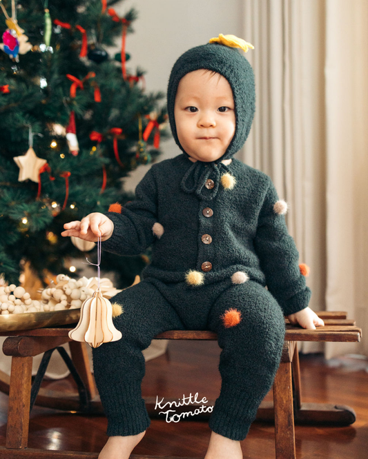 The Christmas Tree Onesie bodysuit with Hat
